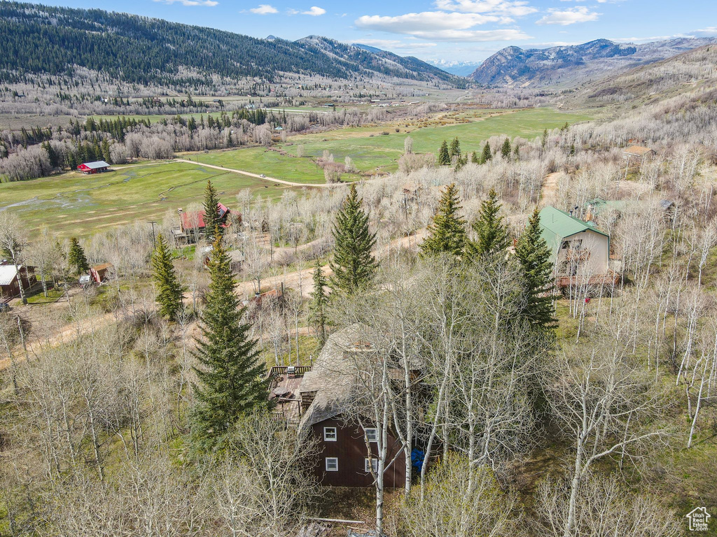 Aerial view of sparsely populated area featuring mountains
