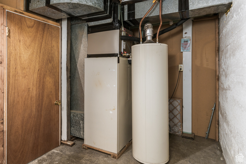 Utilities featuring water heater