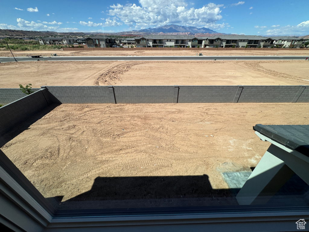 View of yard with a residential view