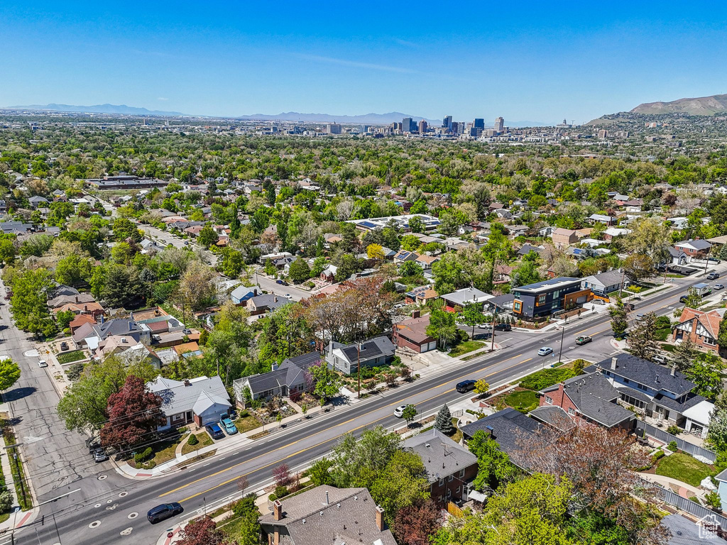 Aerial view with a mountain view and a residential view