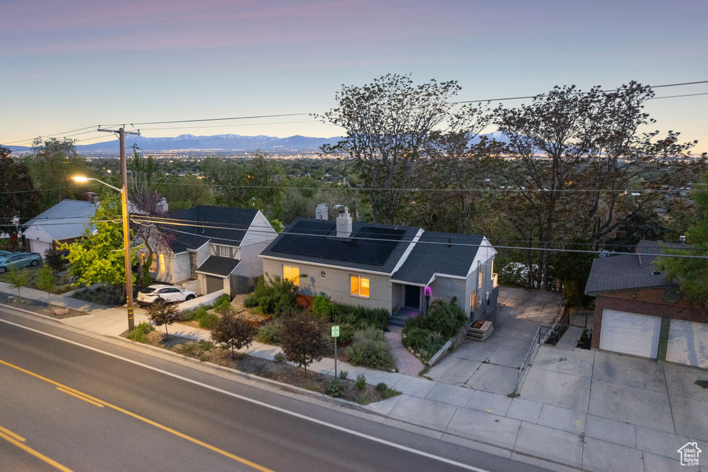 Drone / aerial view featuring a mountain view