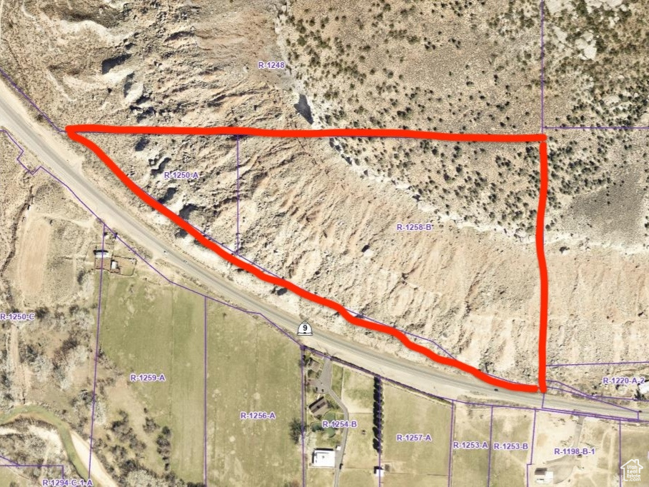 Map / location with property parcel outlined