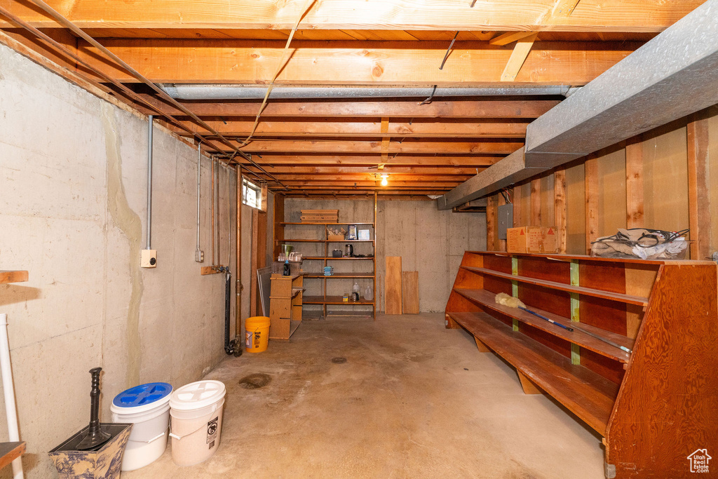 524 14TH ST Ogden, UT 84404