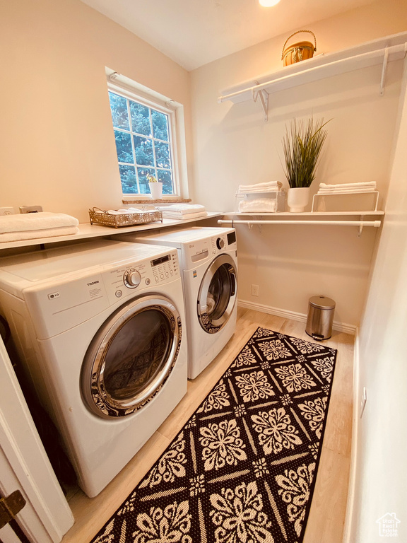 Washroom with washer and dryer