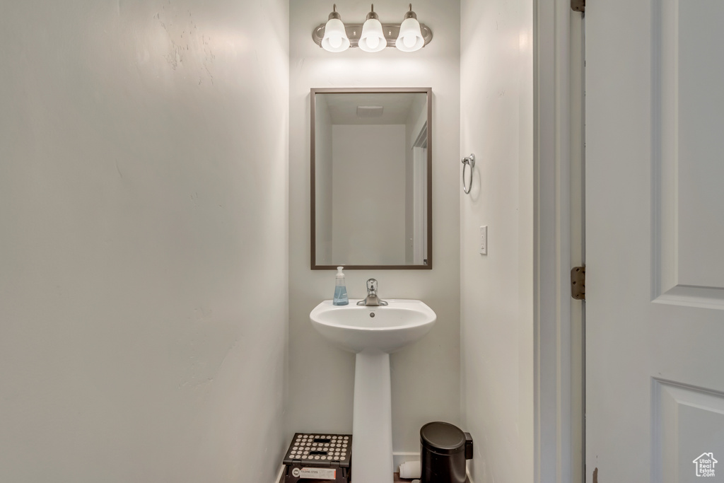 Bathroom featuring a sink
