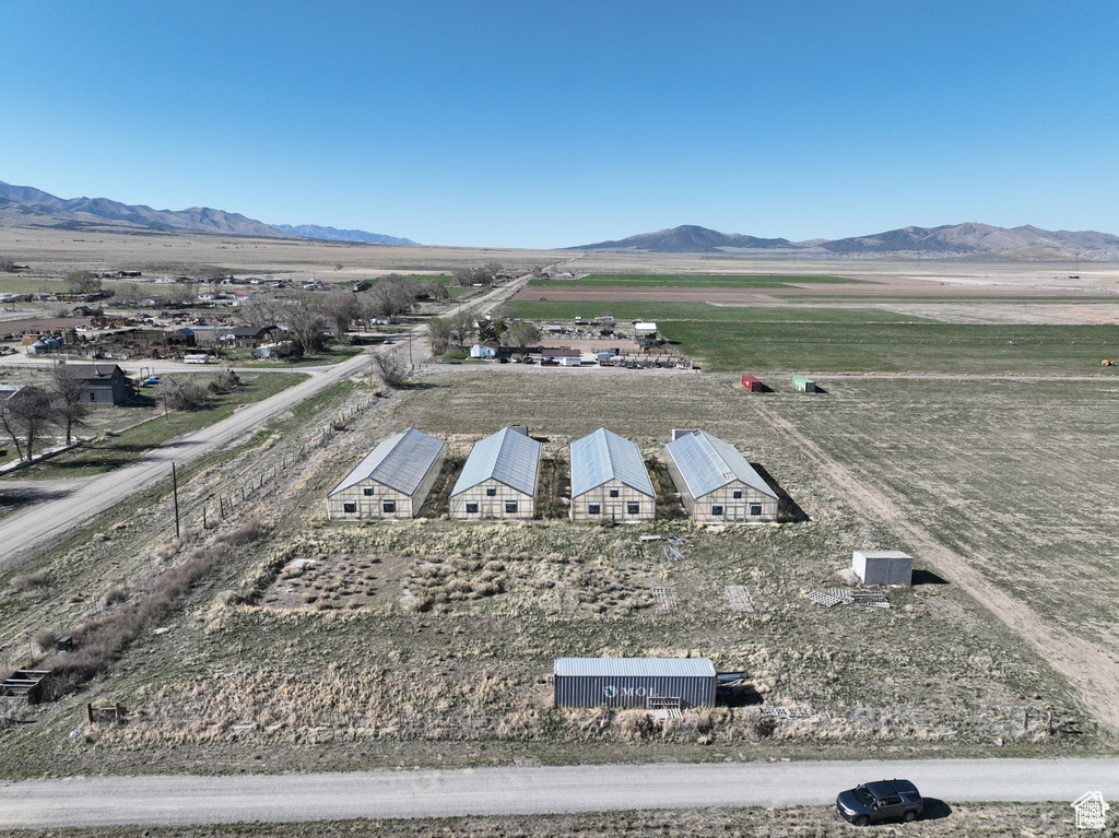 Aerial view of sparsely populated area featuring mountains