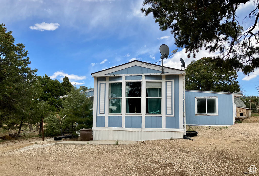 View of side of property