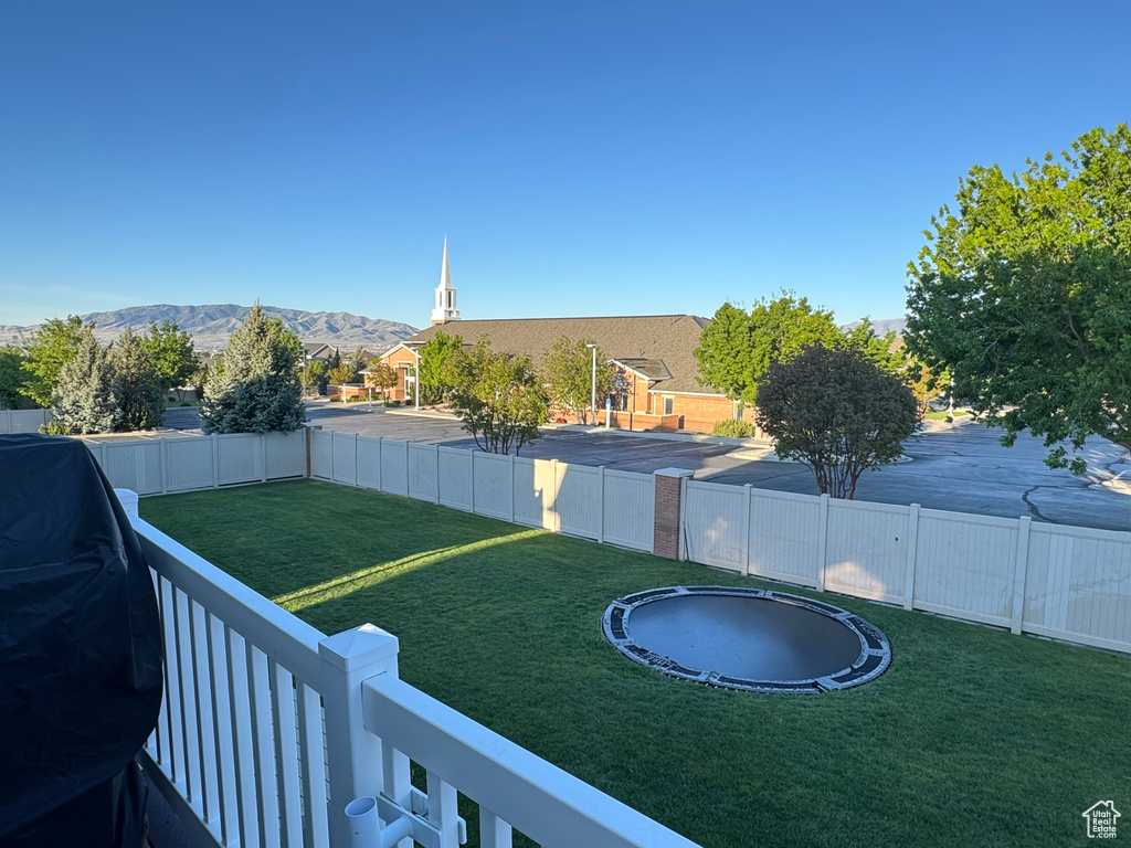 View of yard featuring a mountain view