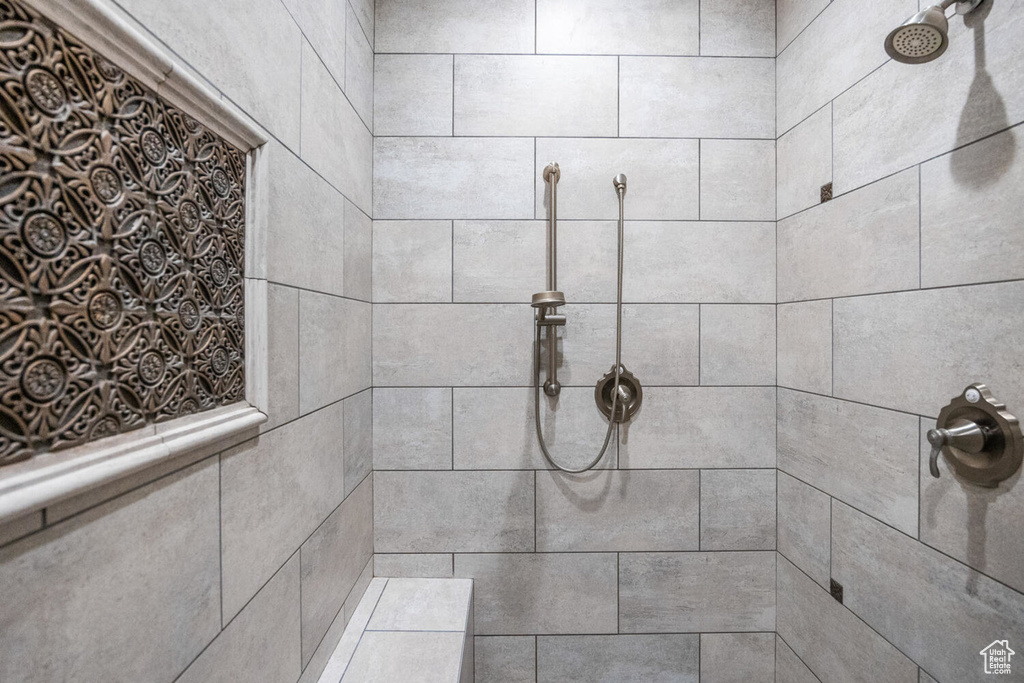 Bathroom with a tile shower