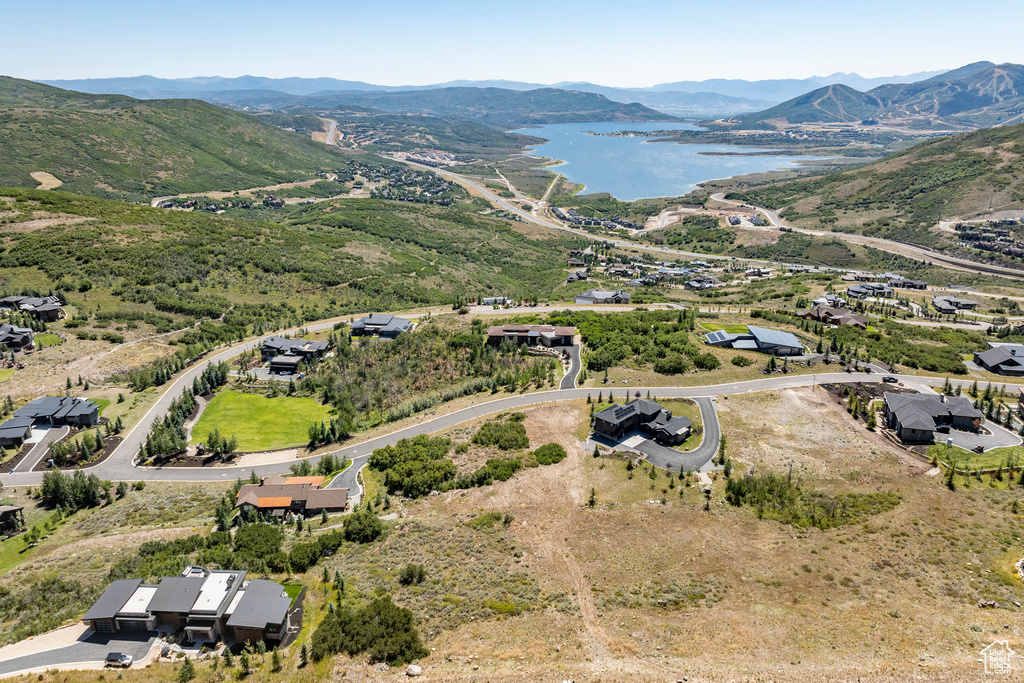 Bird's eye view of a water and mountain view