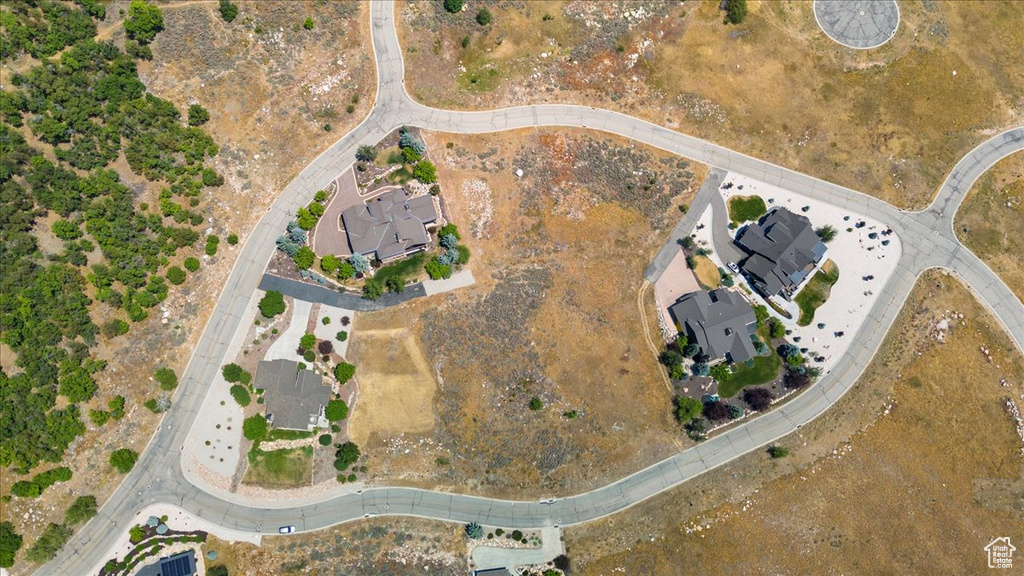 Aerial overview of property\\\'s location