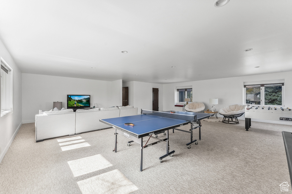 Playroom with carpet and baseboards