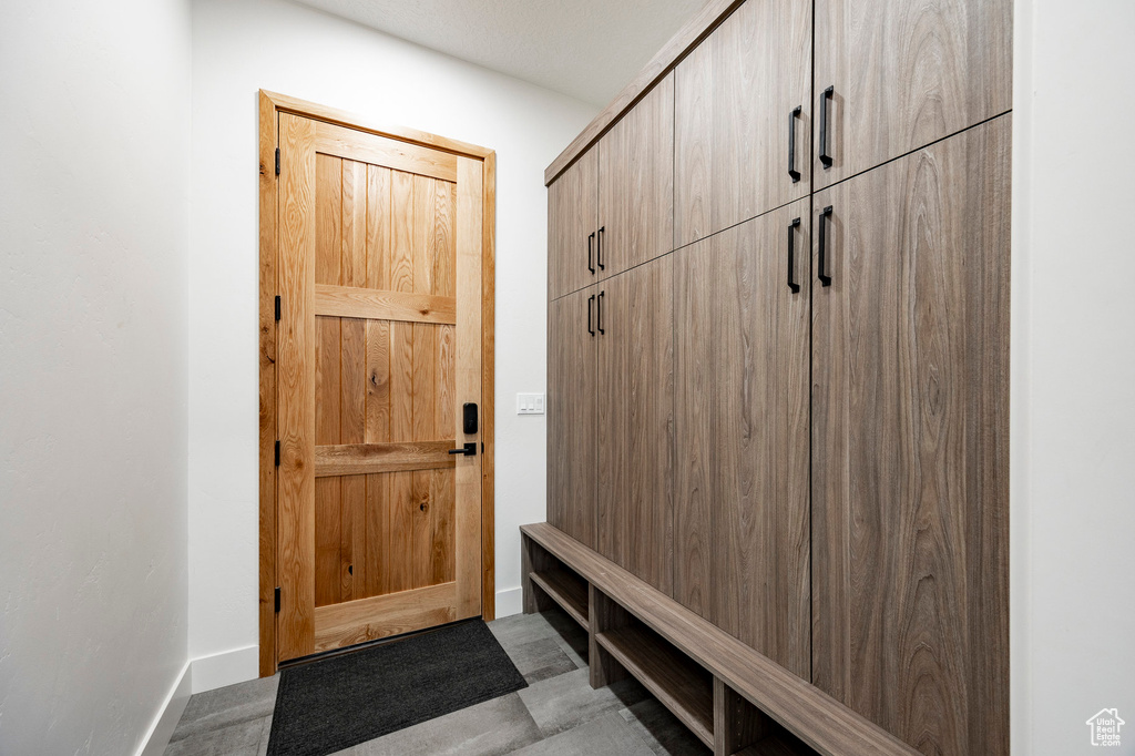 Mudroom with baseboards