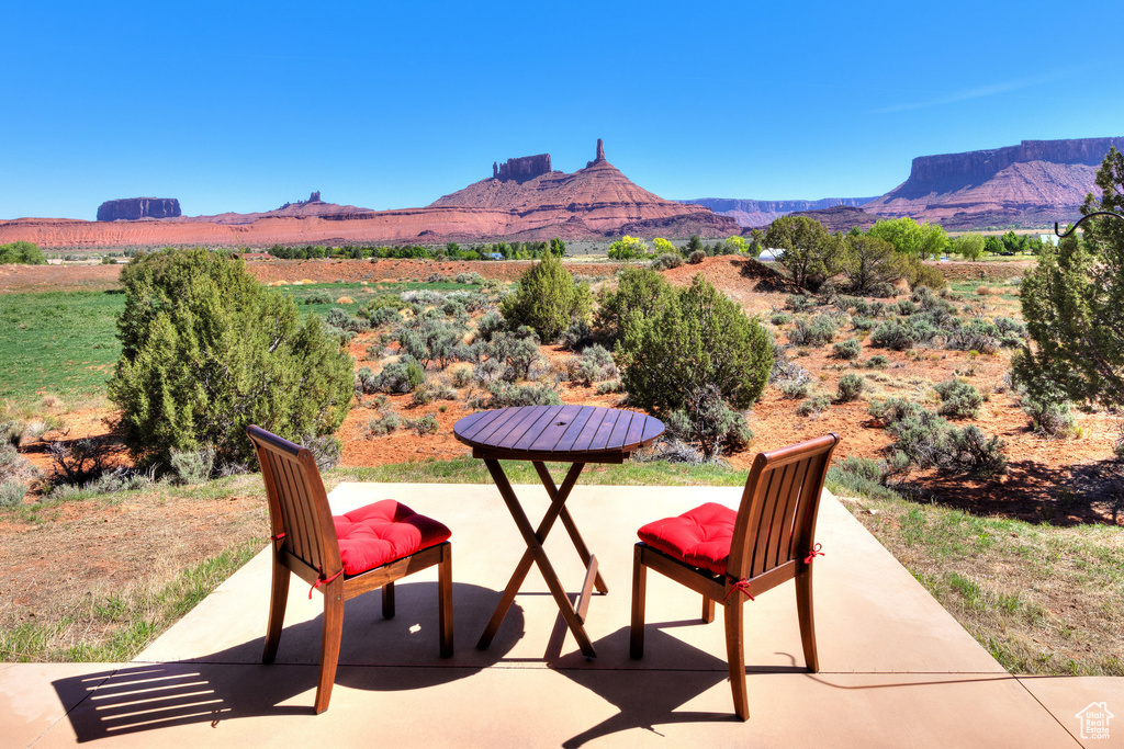View of patio / terrace featuring a mountain view
