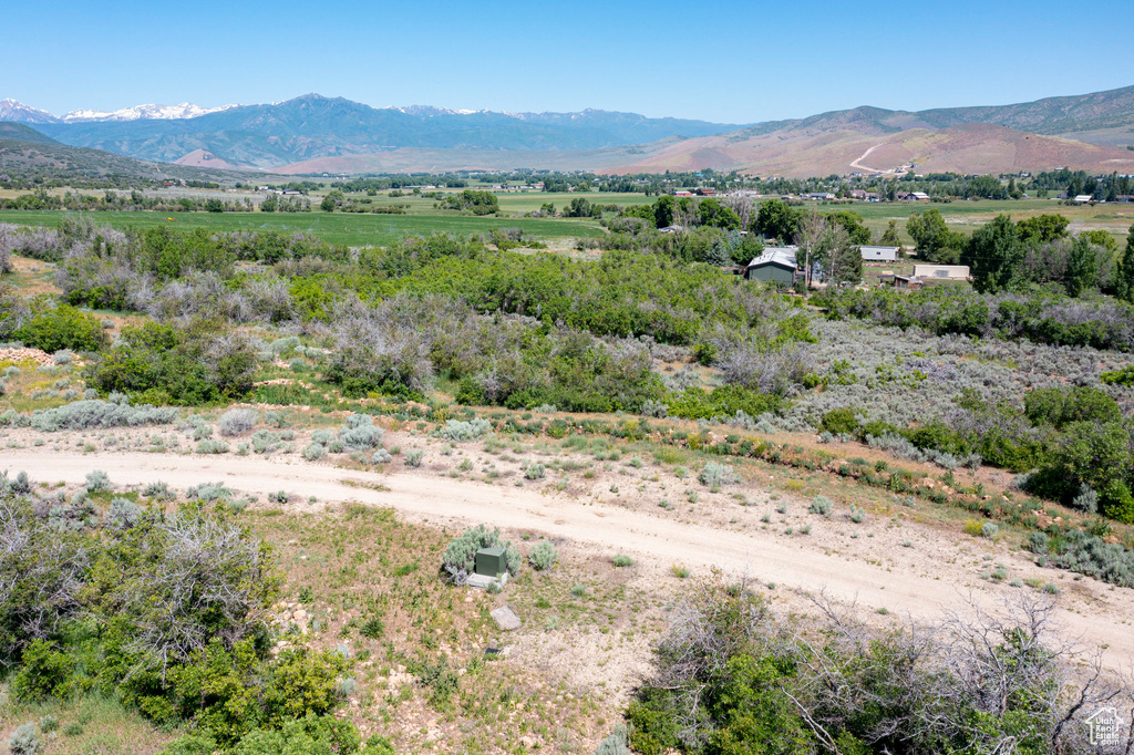 Aerial view of sparsely populated area featuring mountains
