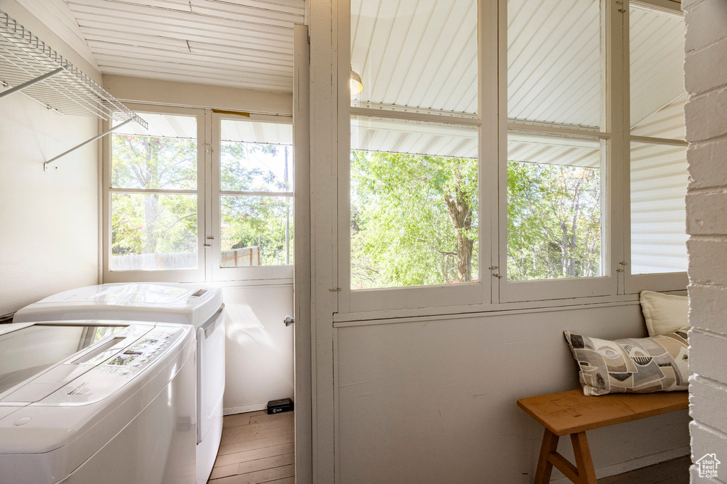 Laundry room featuring washing machine and clothes dryer