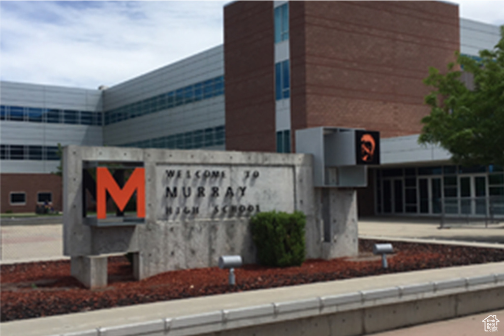 913 W BULLION ST #10 Murray, UT 84123