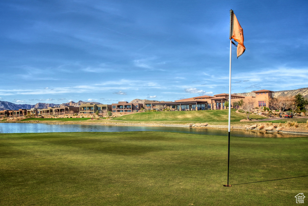 4587 N IRON DR St. George, UT 84770