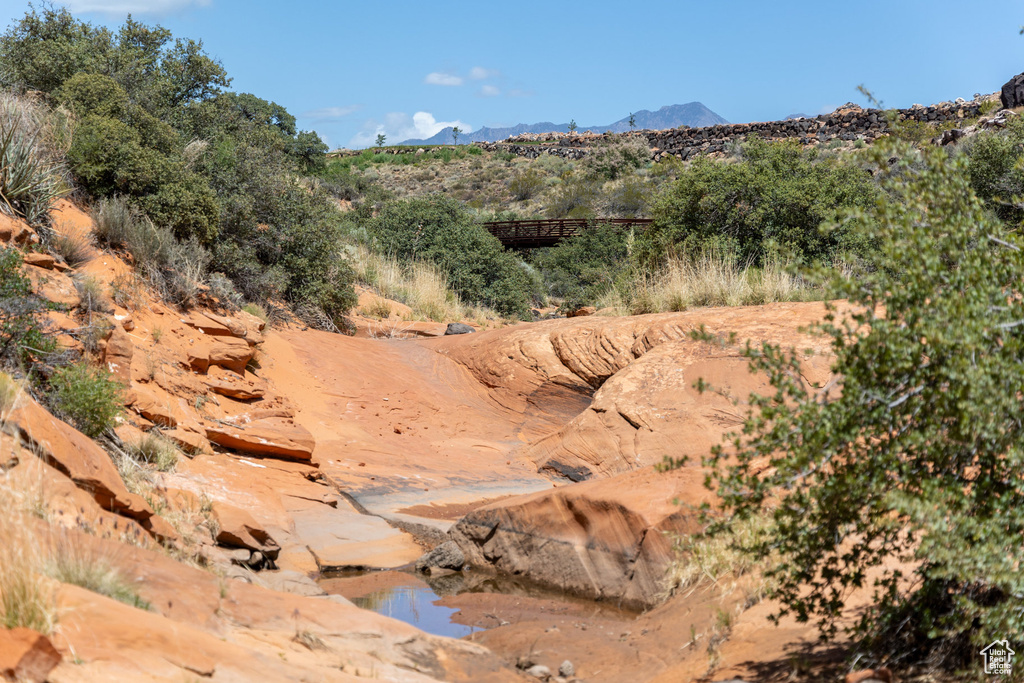 4587 N IRON DR St. George, UT 84770