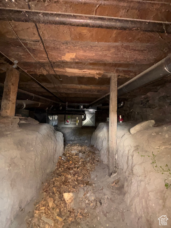 View of inside crawl space