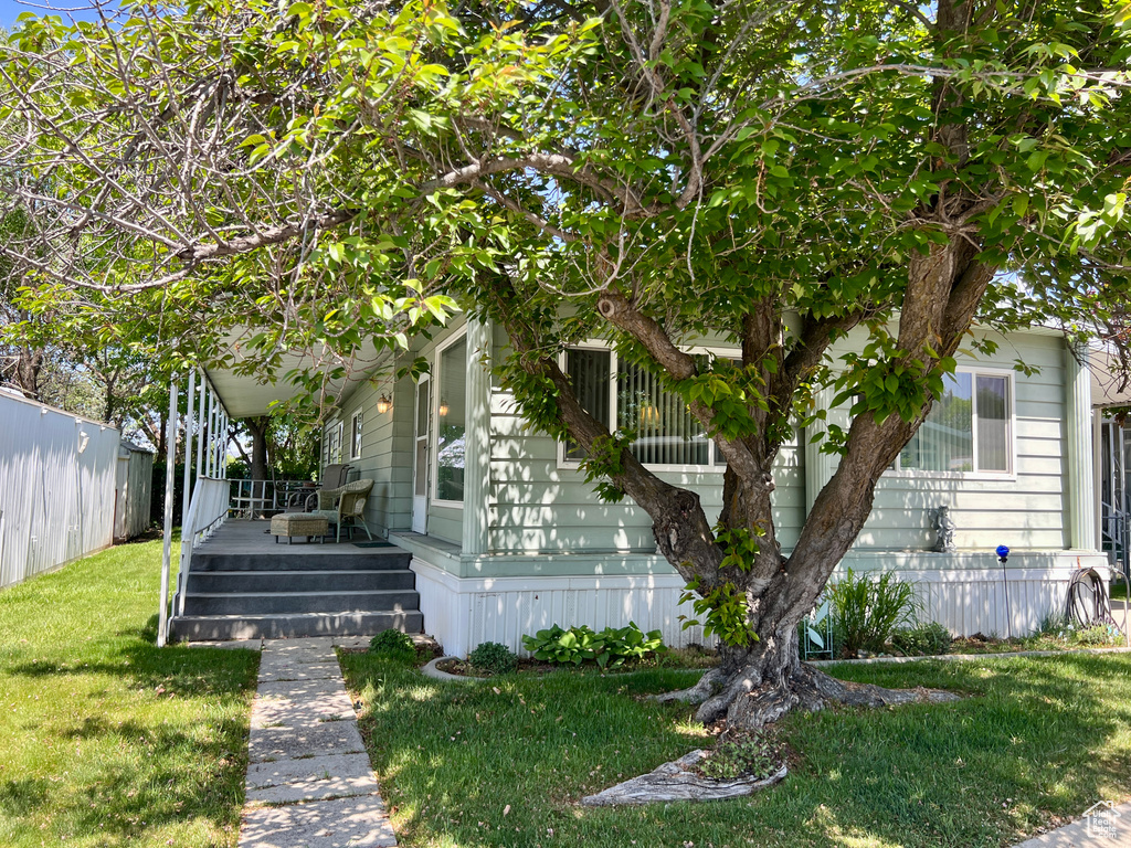 View of front facade with covered porch