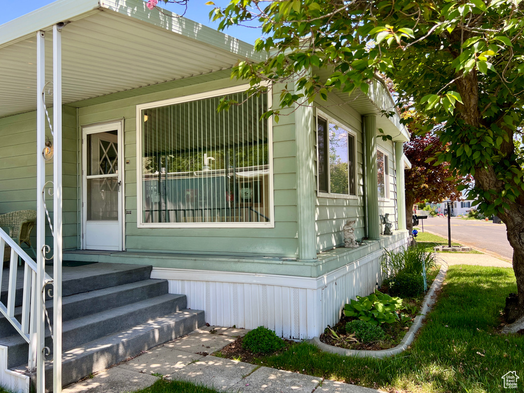 View of home\\\\\\\'s exterior
