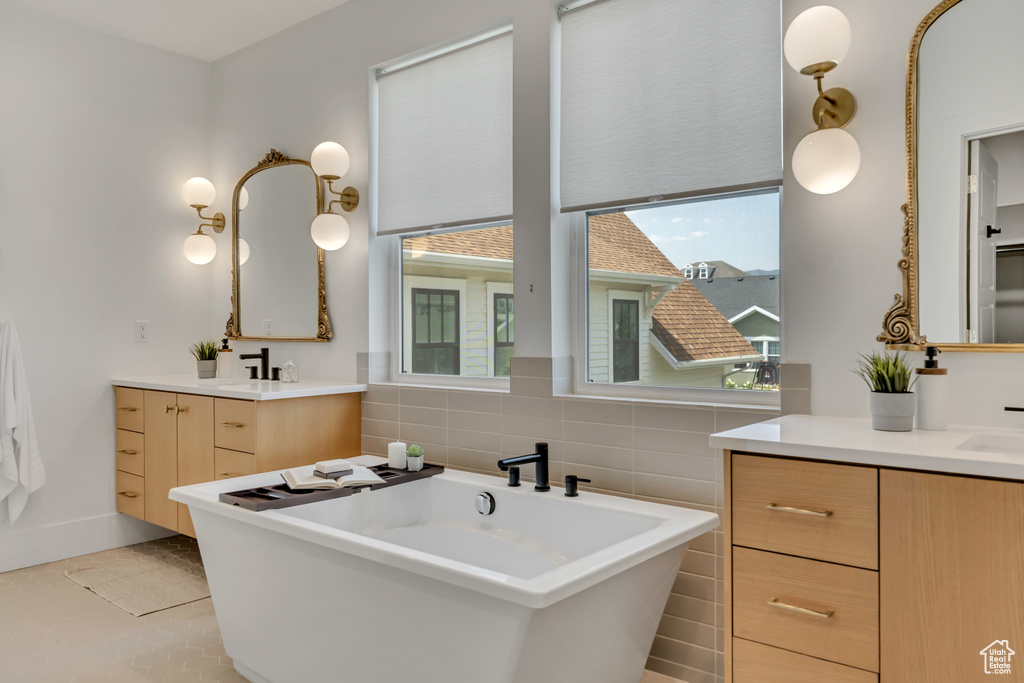 5038 W LAKE AVE South Jordan, UT 84009