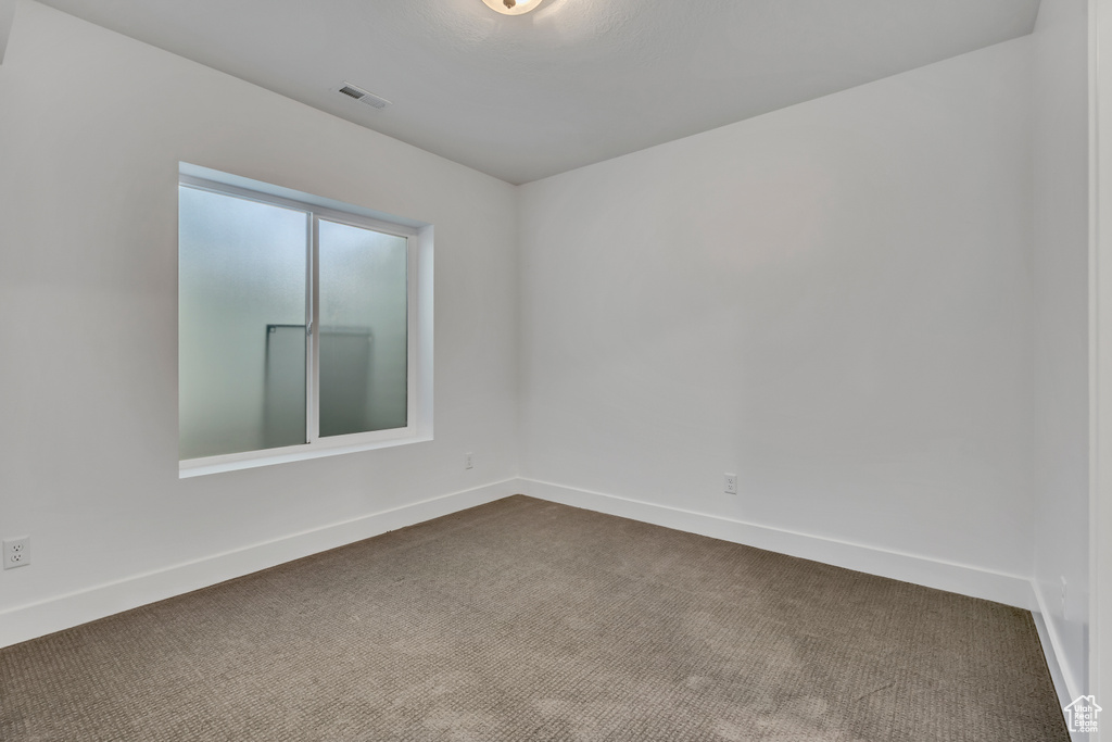 5038 W LAKE AVE South Jordan, UT 84009