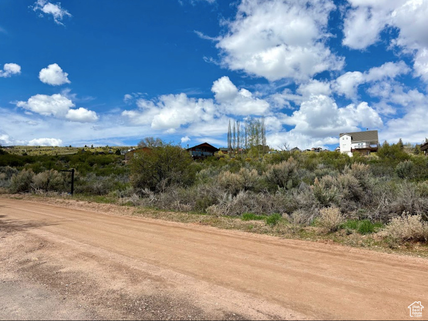 View of dirt / gravel road