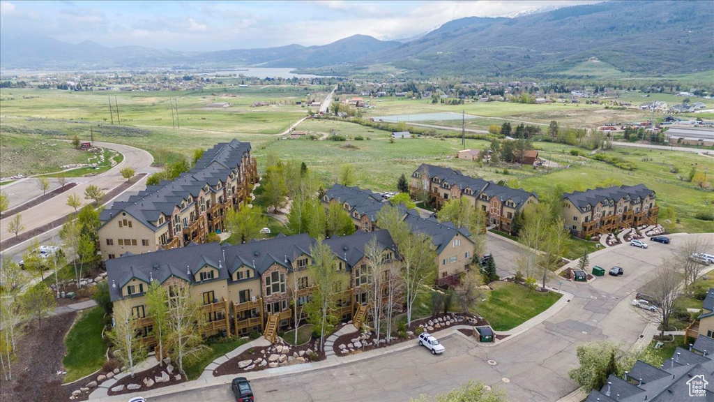 Drone / aerial view featuring a mountain view