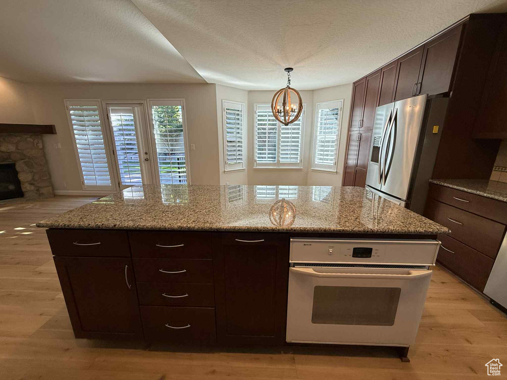 6721 S COSTA CV Cottonwood Heights, UT 84121