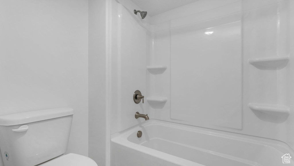 Full bath with bathtub / shower combination and toilet