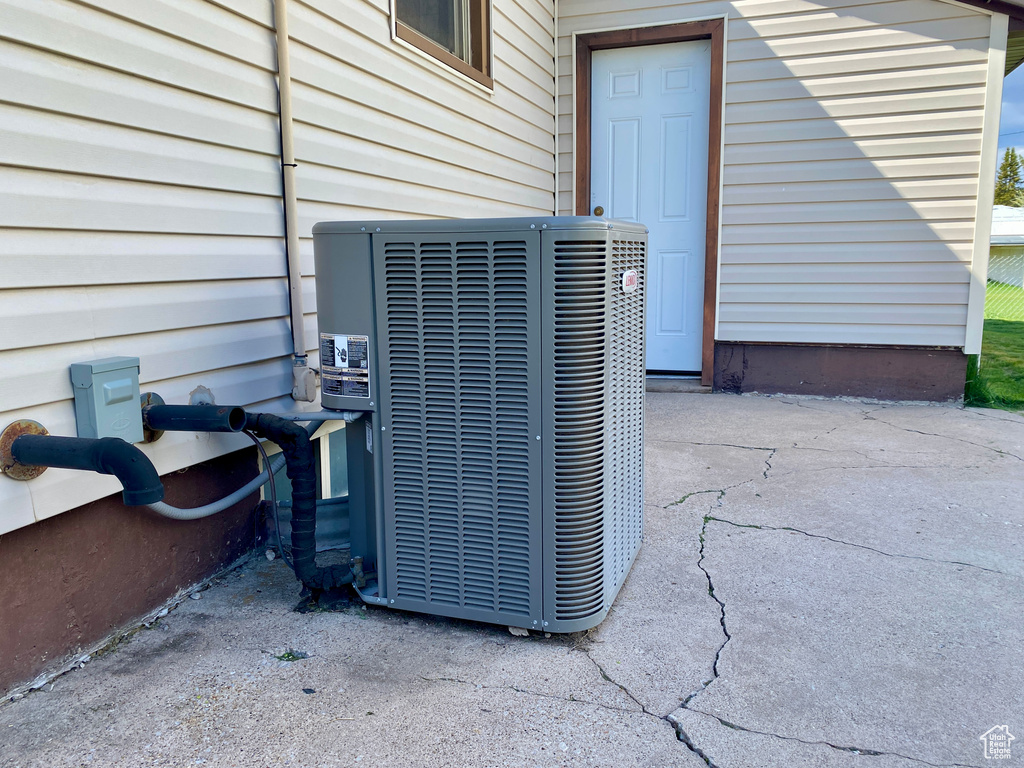 Exterior view of central air condition unit