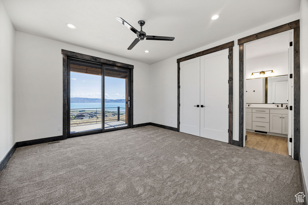 Photo 14 for MLS #2084184 at 300 Knoll Loop #227