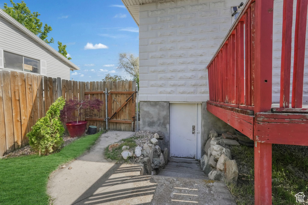 Exterior view of fence