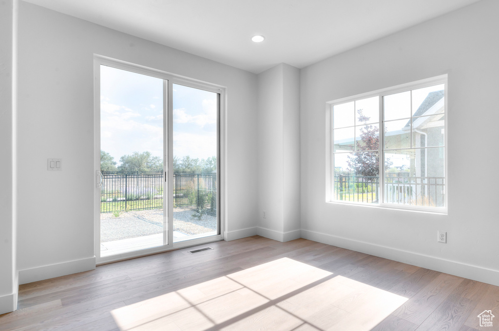 595 W JUNEGRASS LN Stansbury Park, UT 84074