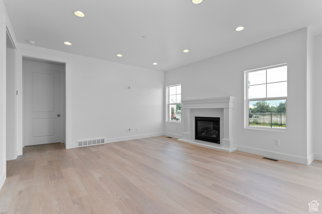 595 W JUNEGRASS LN Stansbury Park, UT 84074