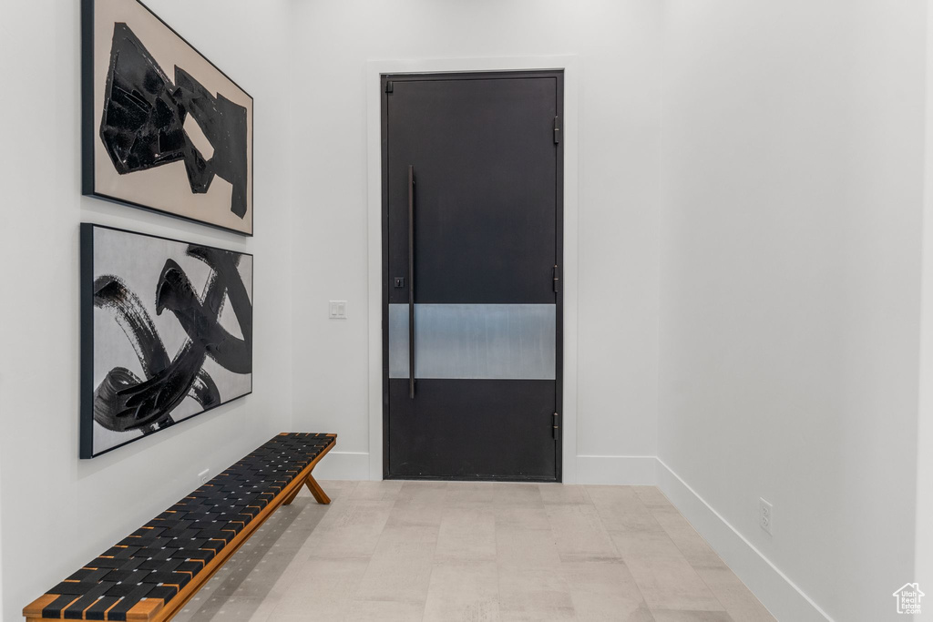 Foyer featuring baseboards