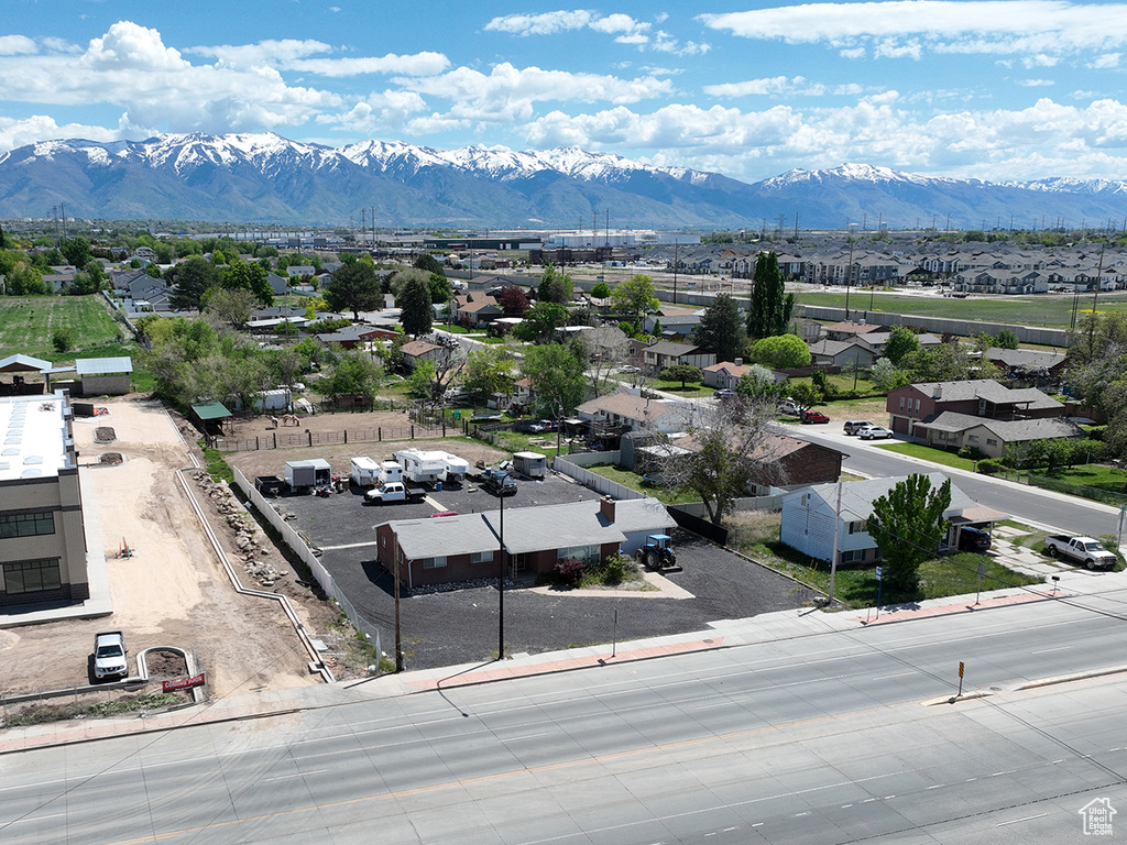 Aerial perspective of suburban area with mountains