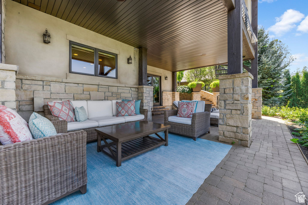 View of patio / terrace with an outdoor living space