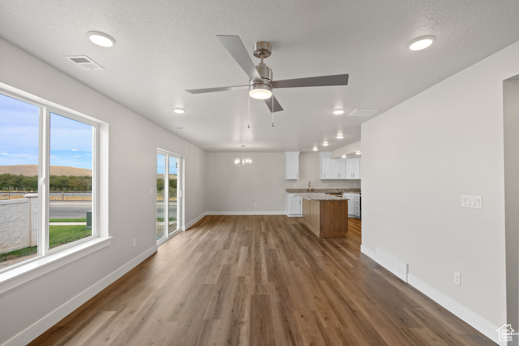 Photo 9 for MLS #2084326 at 953 N 215 West