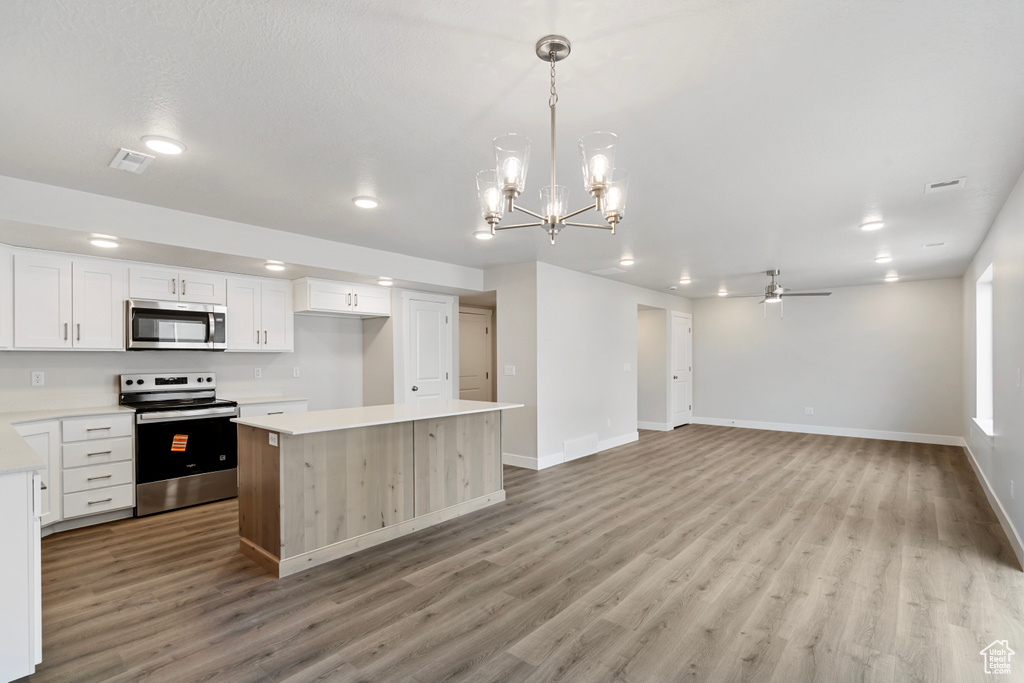 Photo 7 for MLS #2084327 at 947 N 215 West