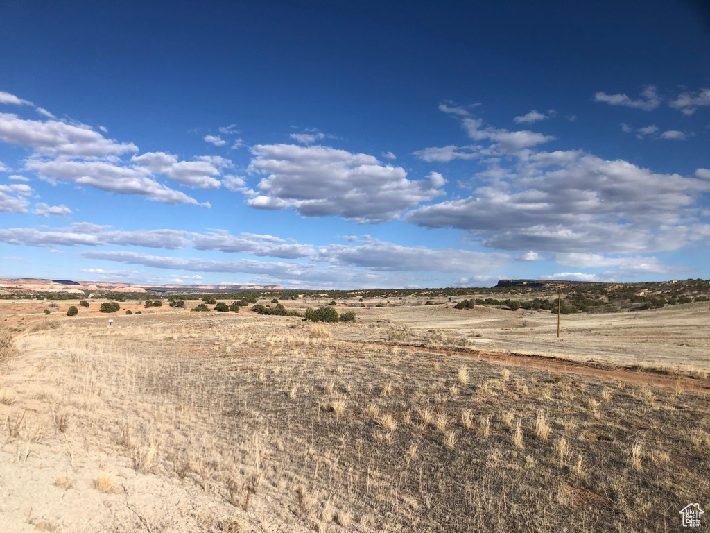 View of yard featuring a view of countryside