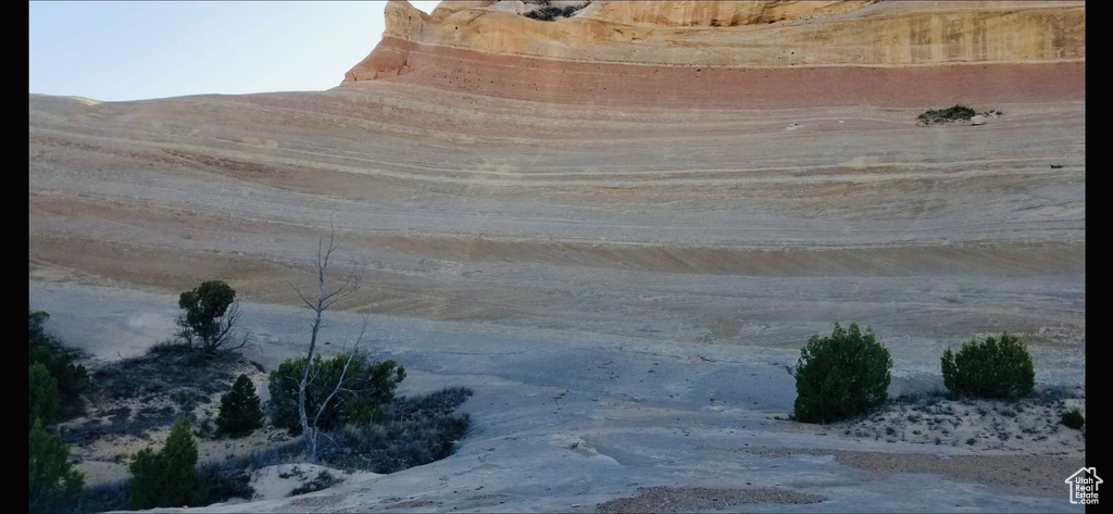 Exterior view of a mountain view