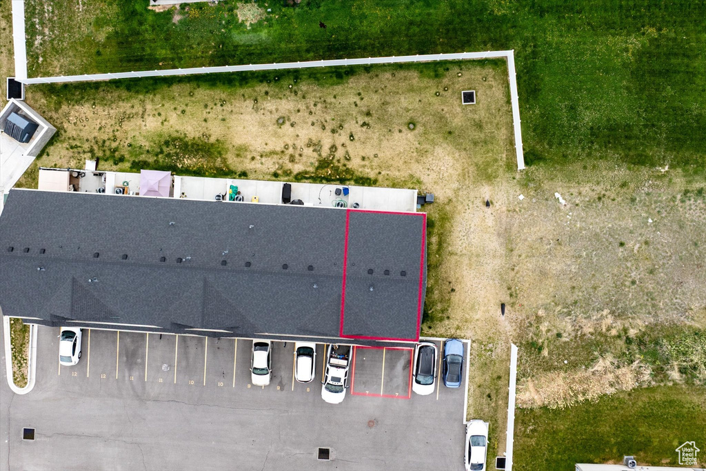 Aerial overview of property\'s location featuring property parcel outlined