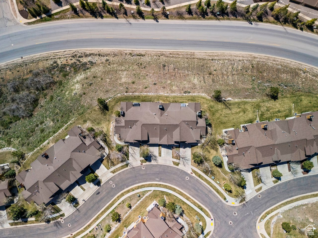Birds eye view of property featuring a residential view