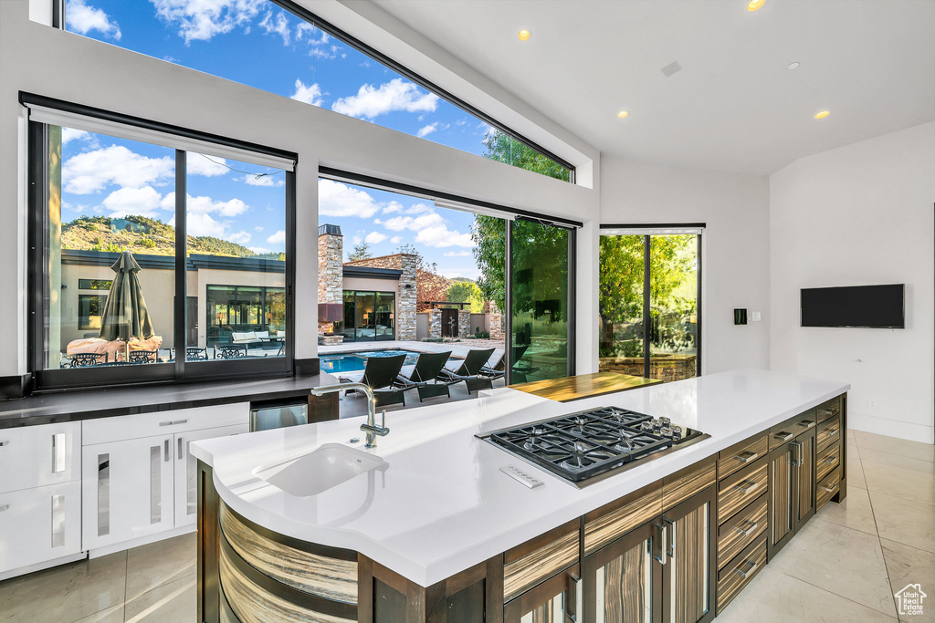 Photo 27 for MLS #2084392 at 1203 Canyon Springs Rd