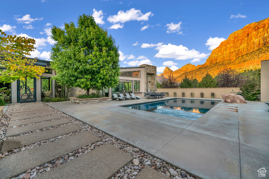 Photo 58 for MLS #2084392 at 1203 Canyon Springs Rd