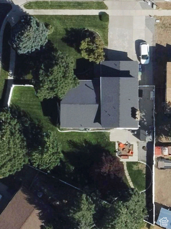 Aerial overview of property\\\\\\\'s location