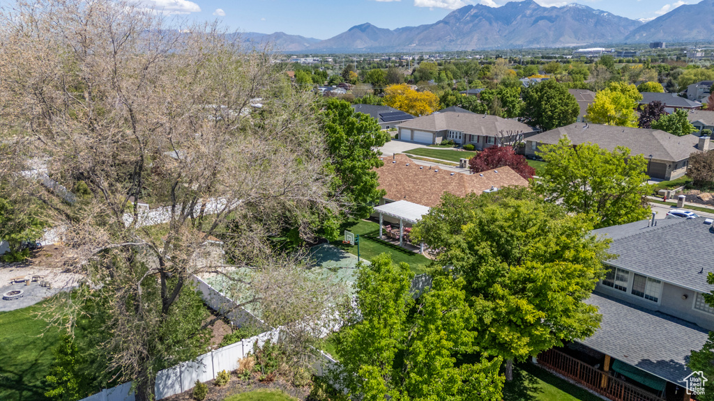 Aerial perspective of suburban area with mountains
